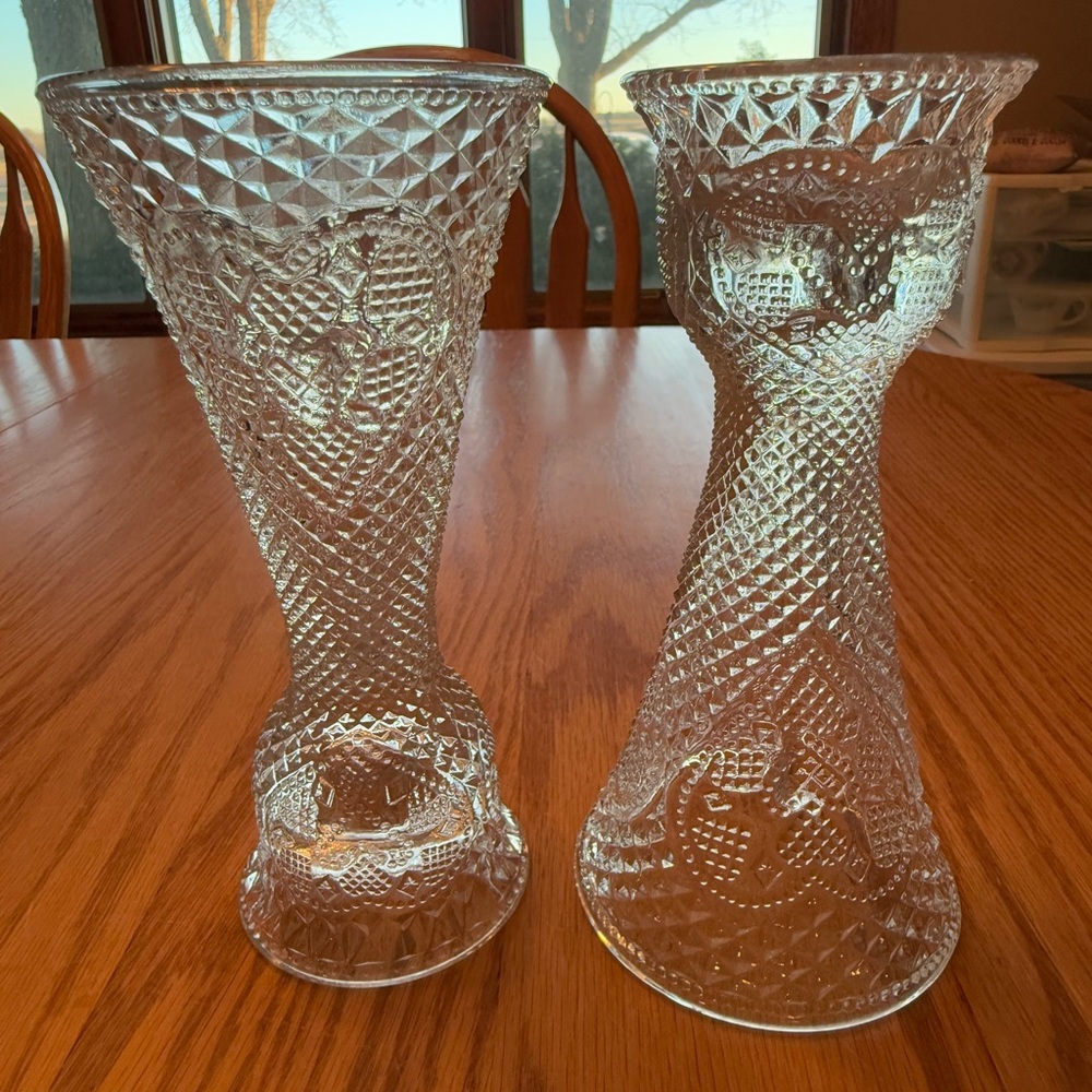 Set of 2 Vintage 1979 Avon Fostoria Glass Candlestick Holders/Vases